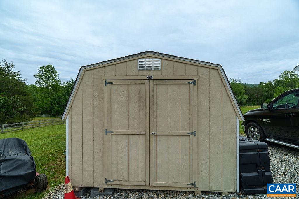 763 FINDLAY MOUNTAIN RD