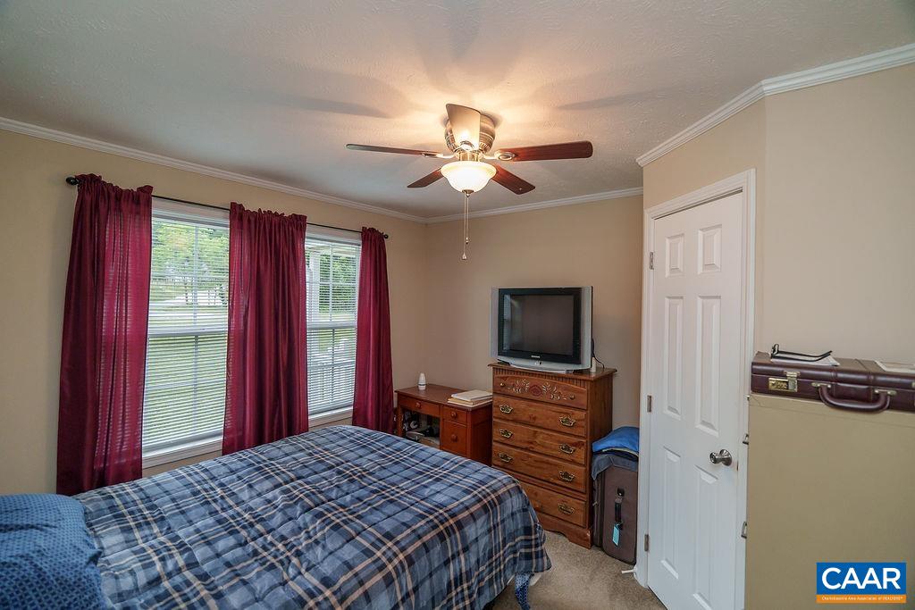 763 FINDLAY MOUNTAIN RD