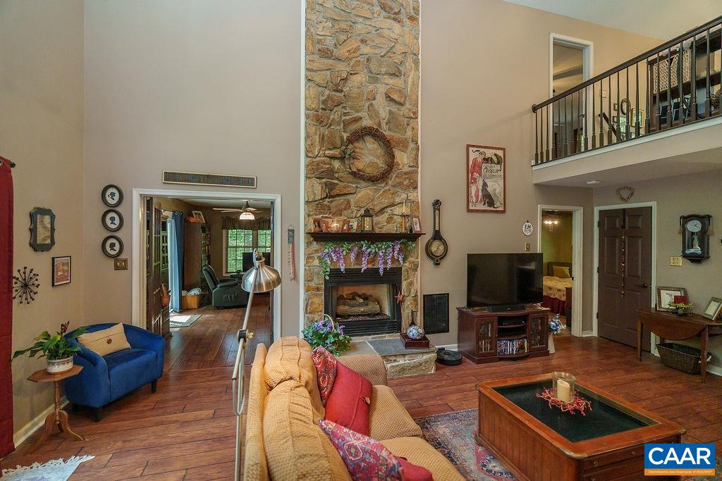 10810 MOUNTAIN LAUREL CT