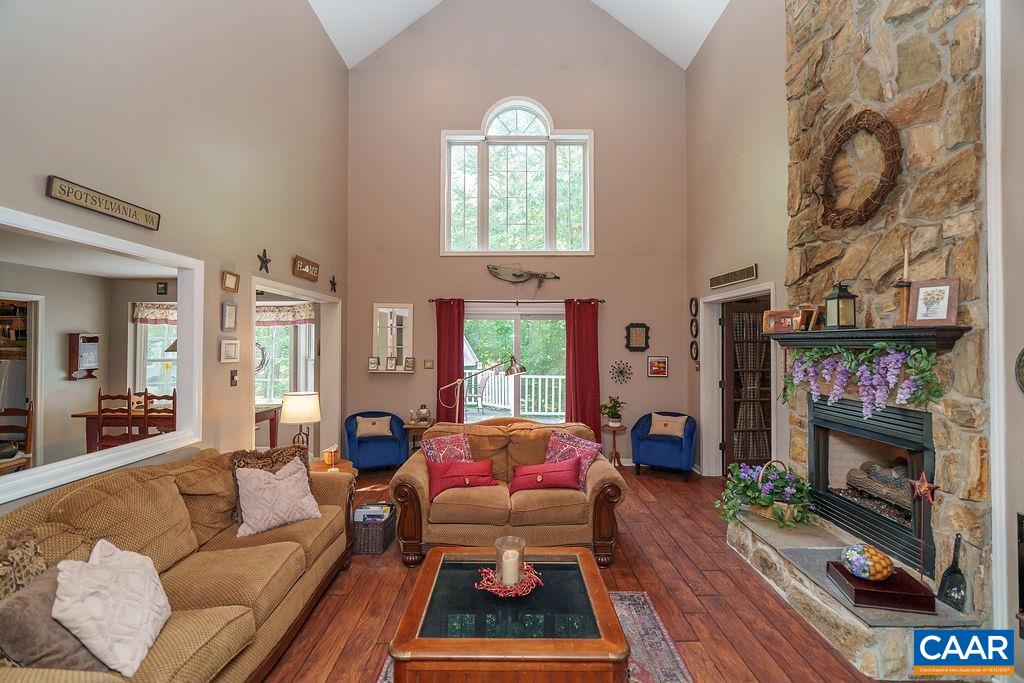 10810 MOUNTAIN LAUREL CT