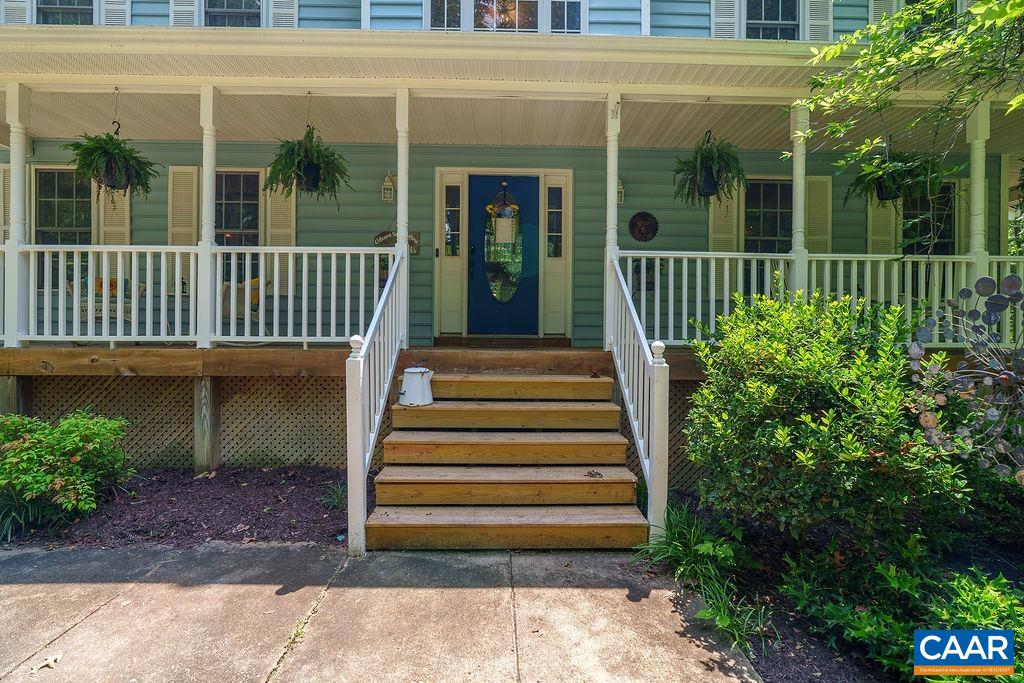 10810 MOUNTAIN LAUREL CT