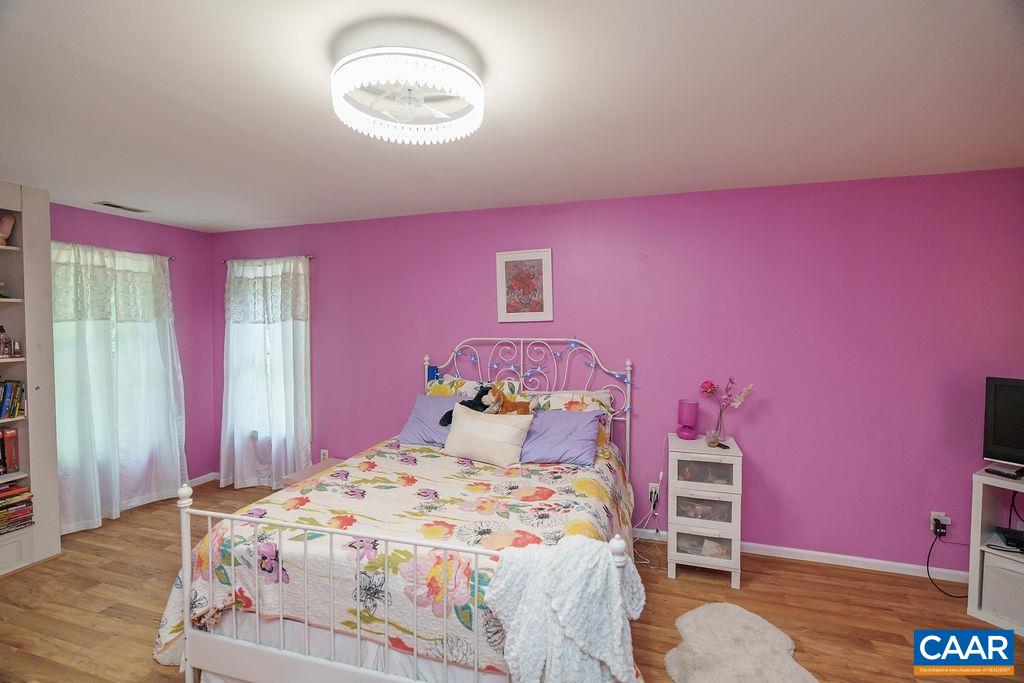 10810 MOUNTAIN LAUREL CT