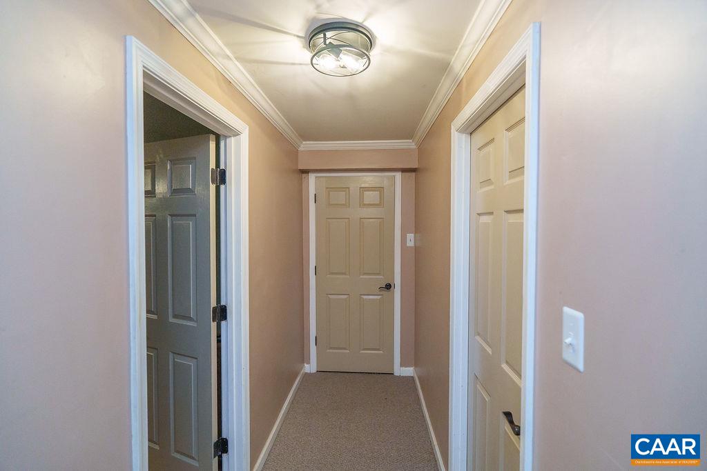 10810 MOUNTAIN LAUREL CT