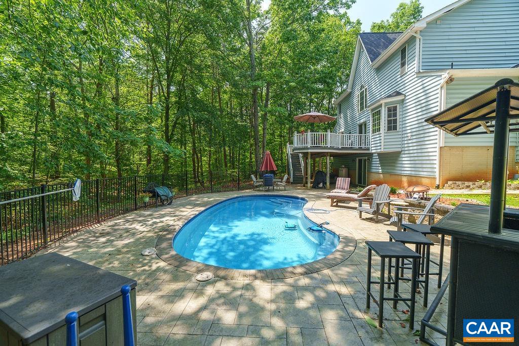 10810 MOUNTAIN LAUREL CT