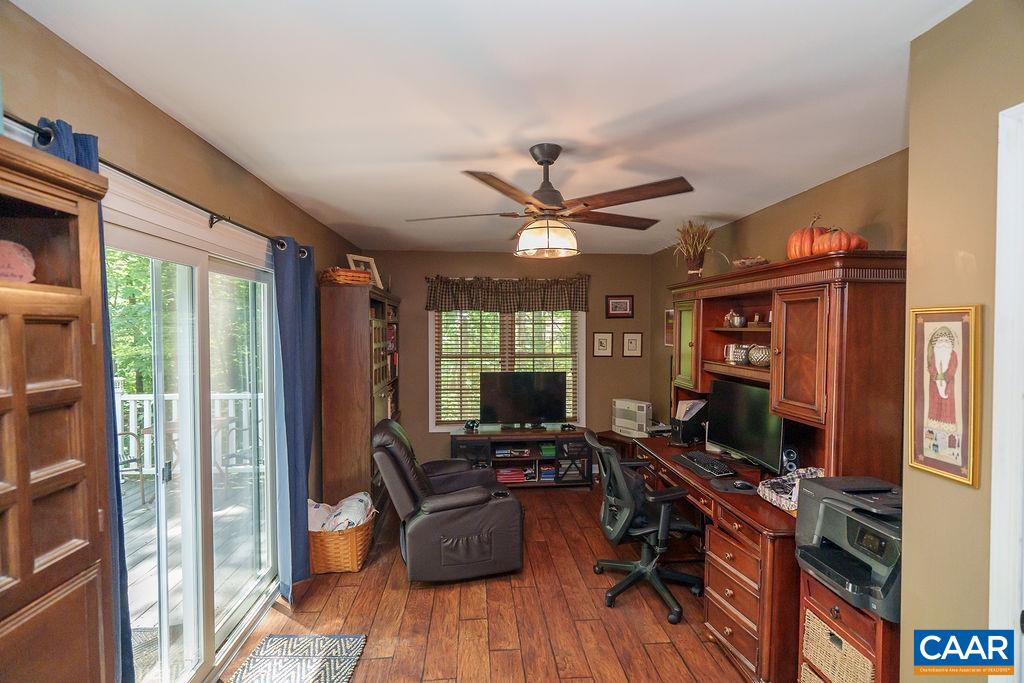 10810 MOUNTAIN LAUREL CT