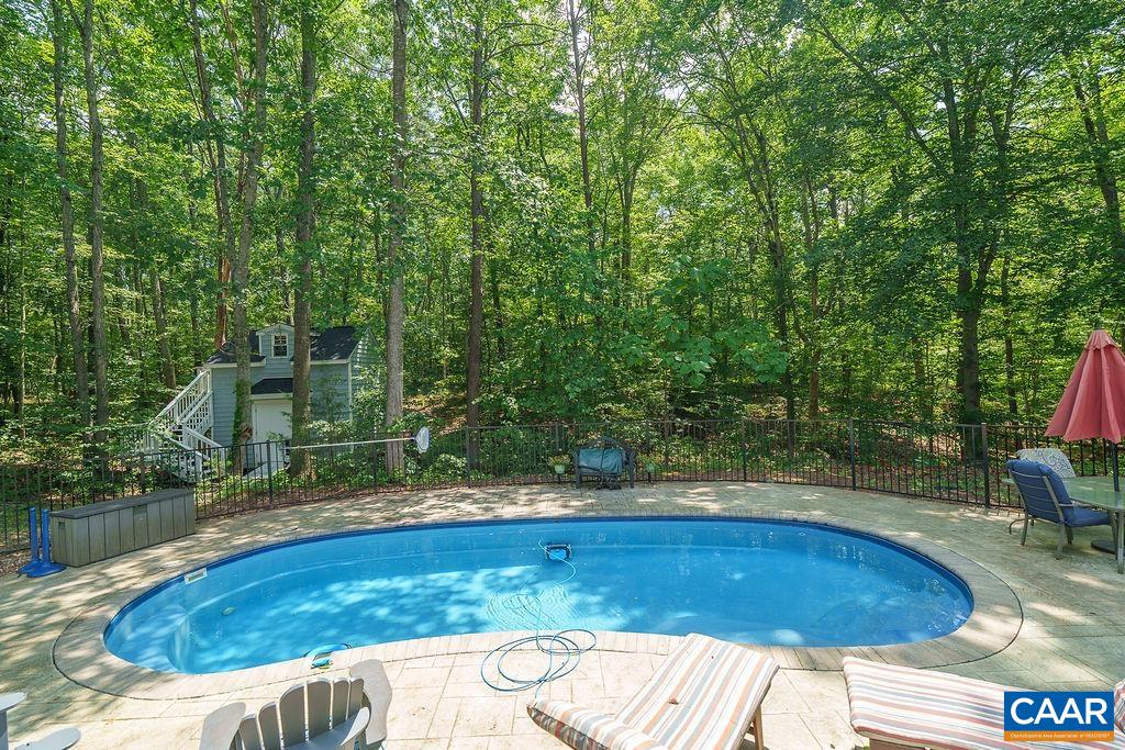 10810 MOUNTAIN LAUREL CT