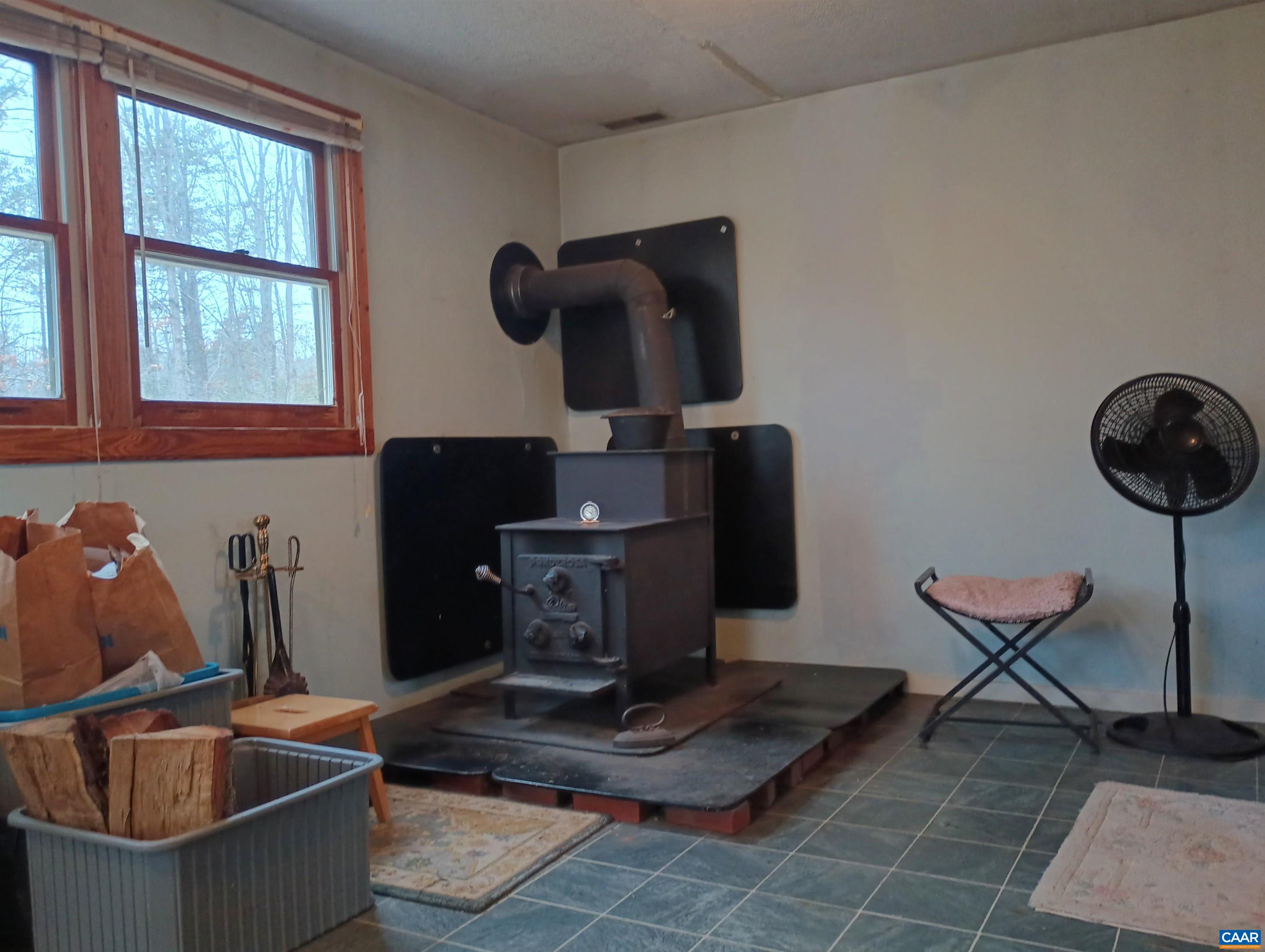 3901 MIDLAND RD