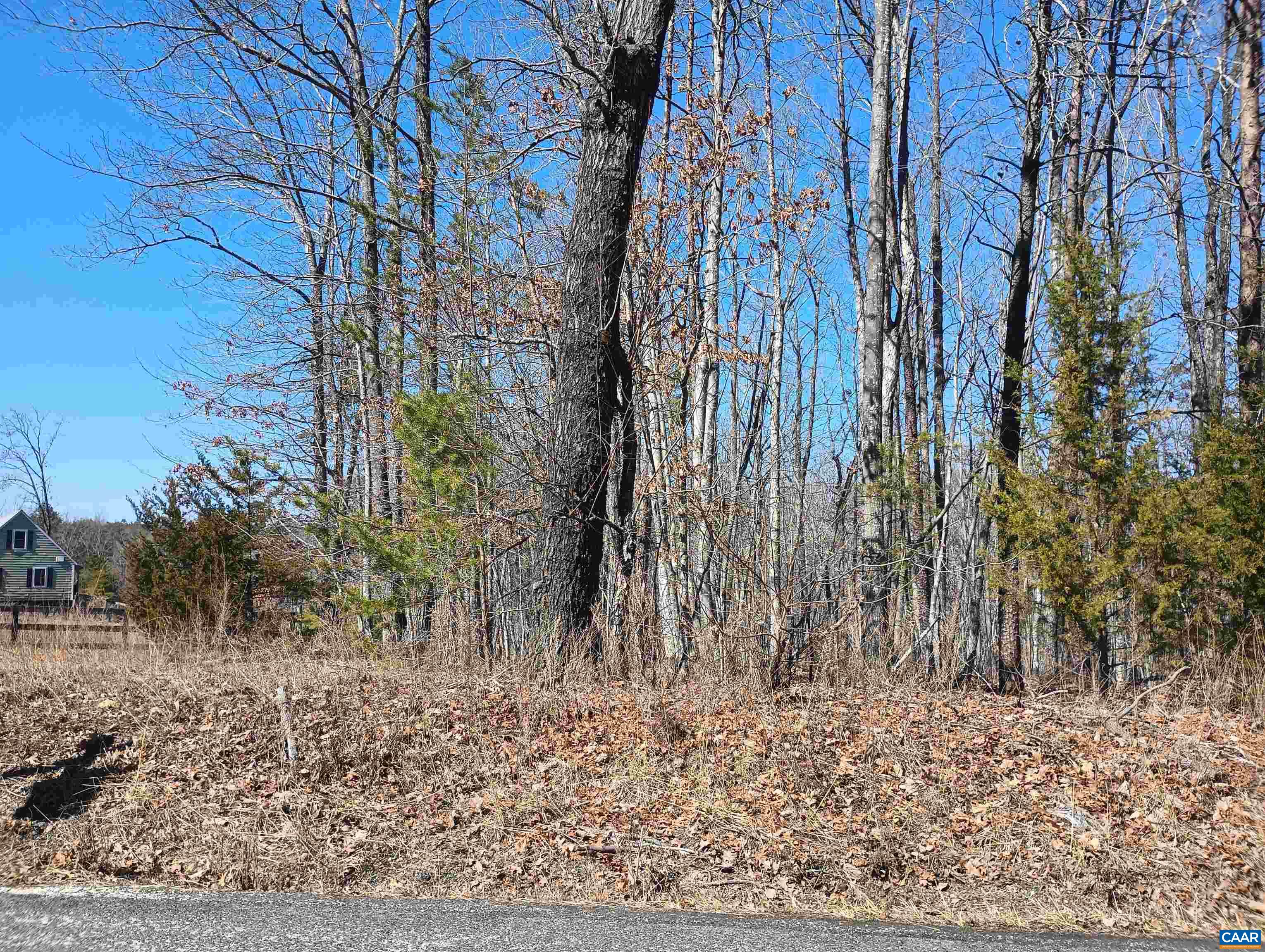 3901 MIDLAND RD