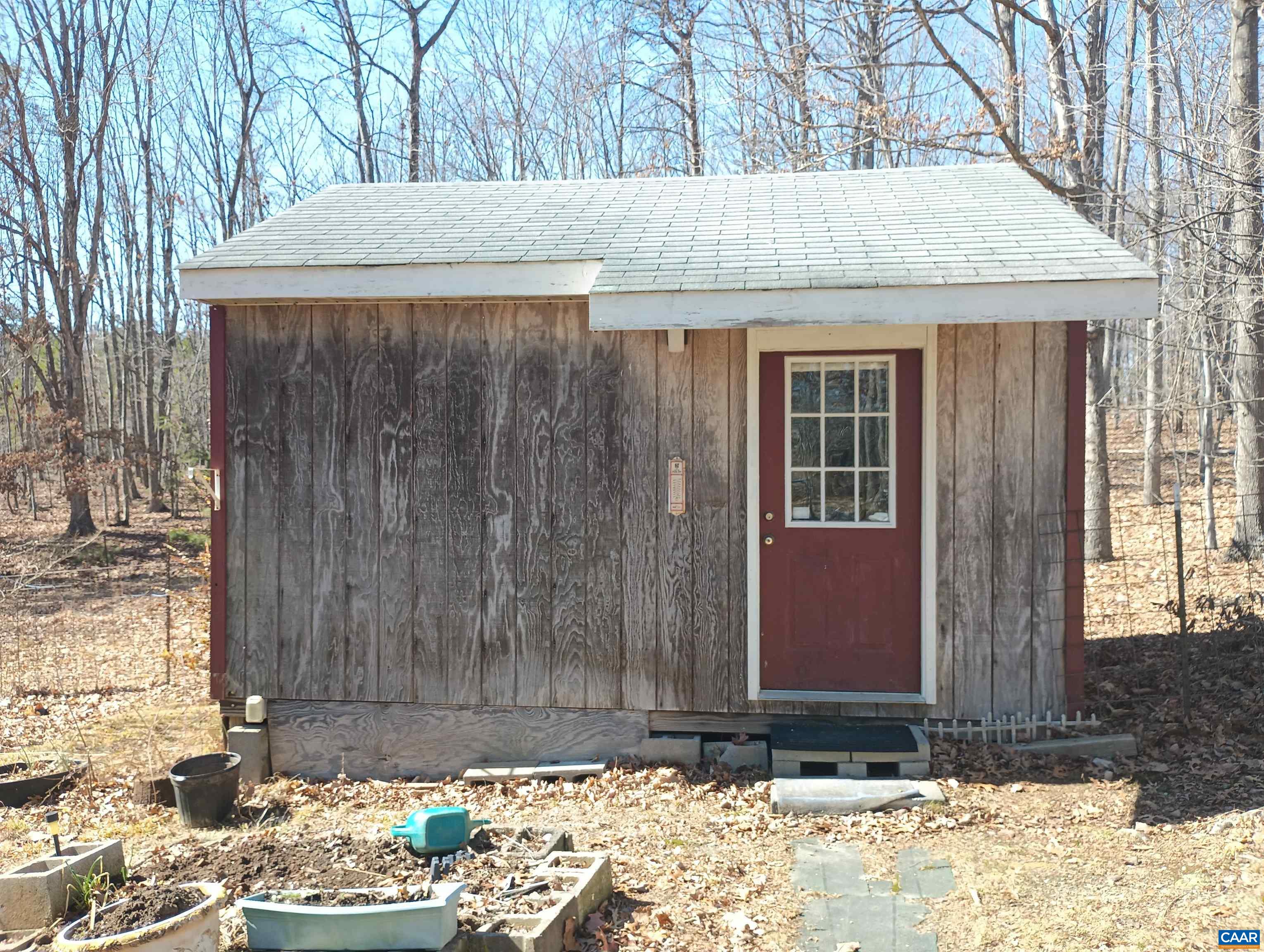 3901 MIDLAND RD