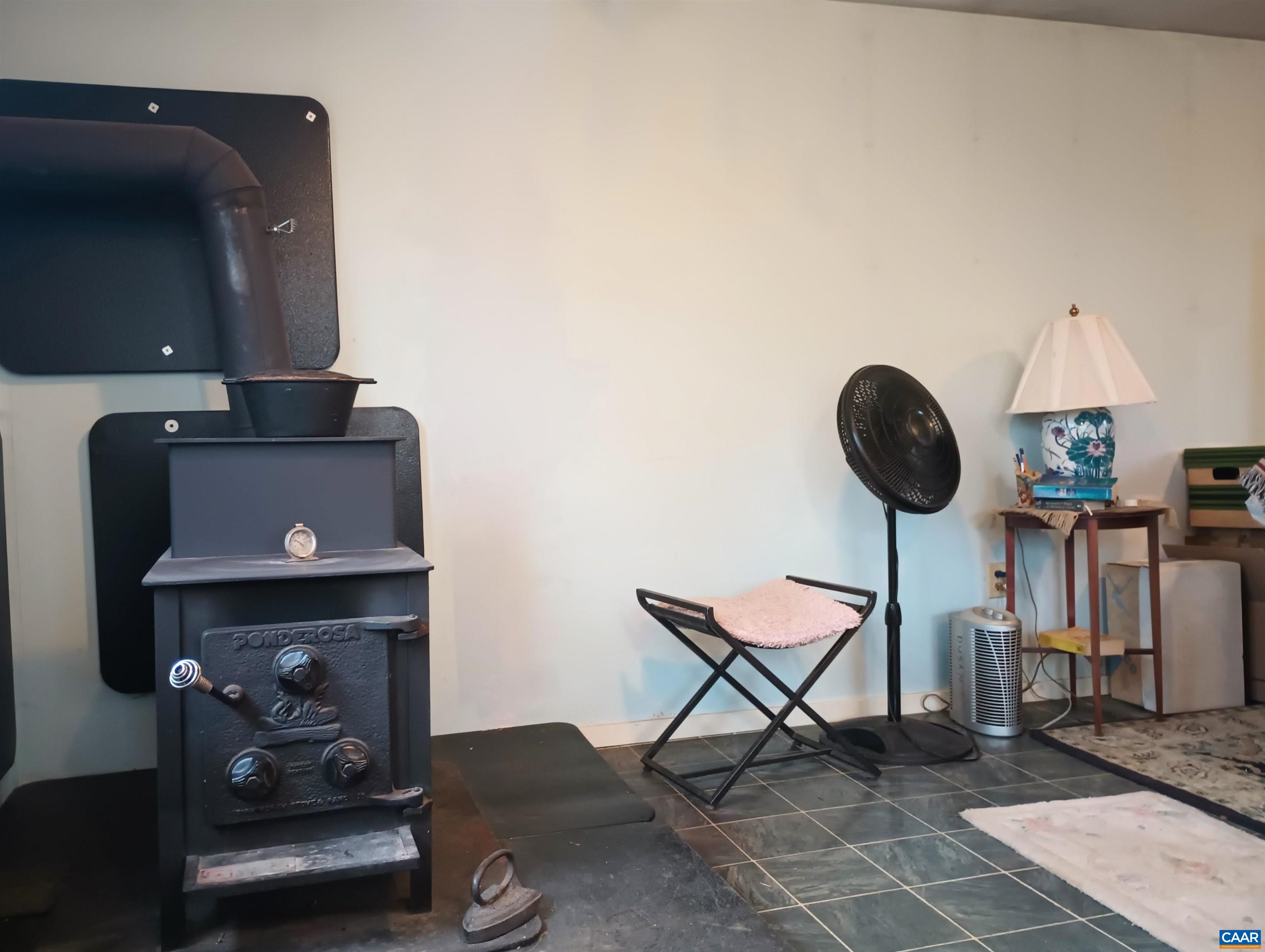 3901 MIDLAND RD