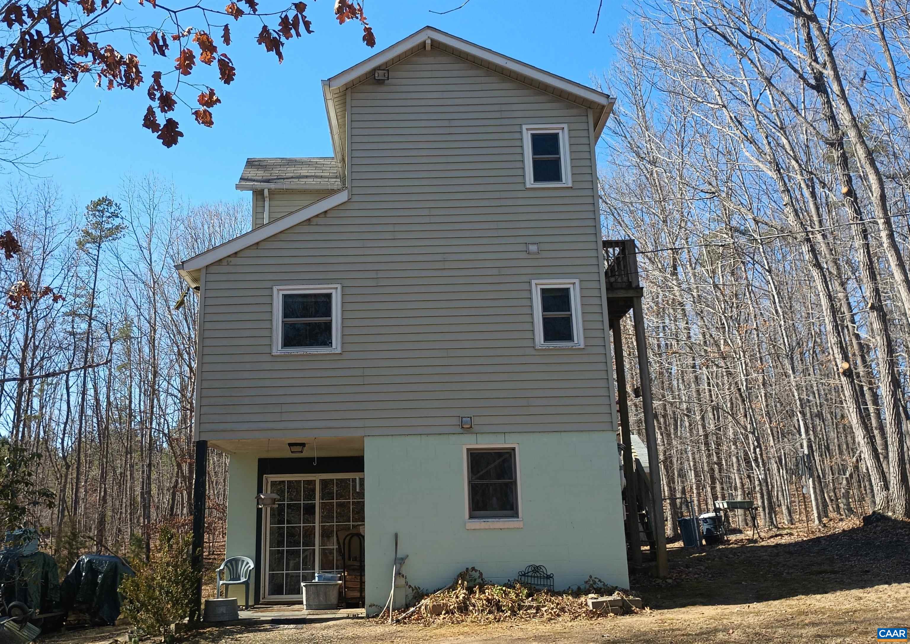 3901 MIDLAND RD