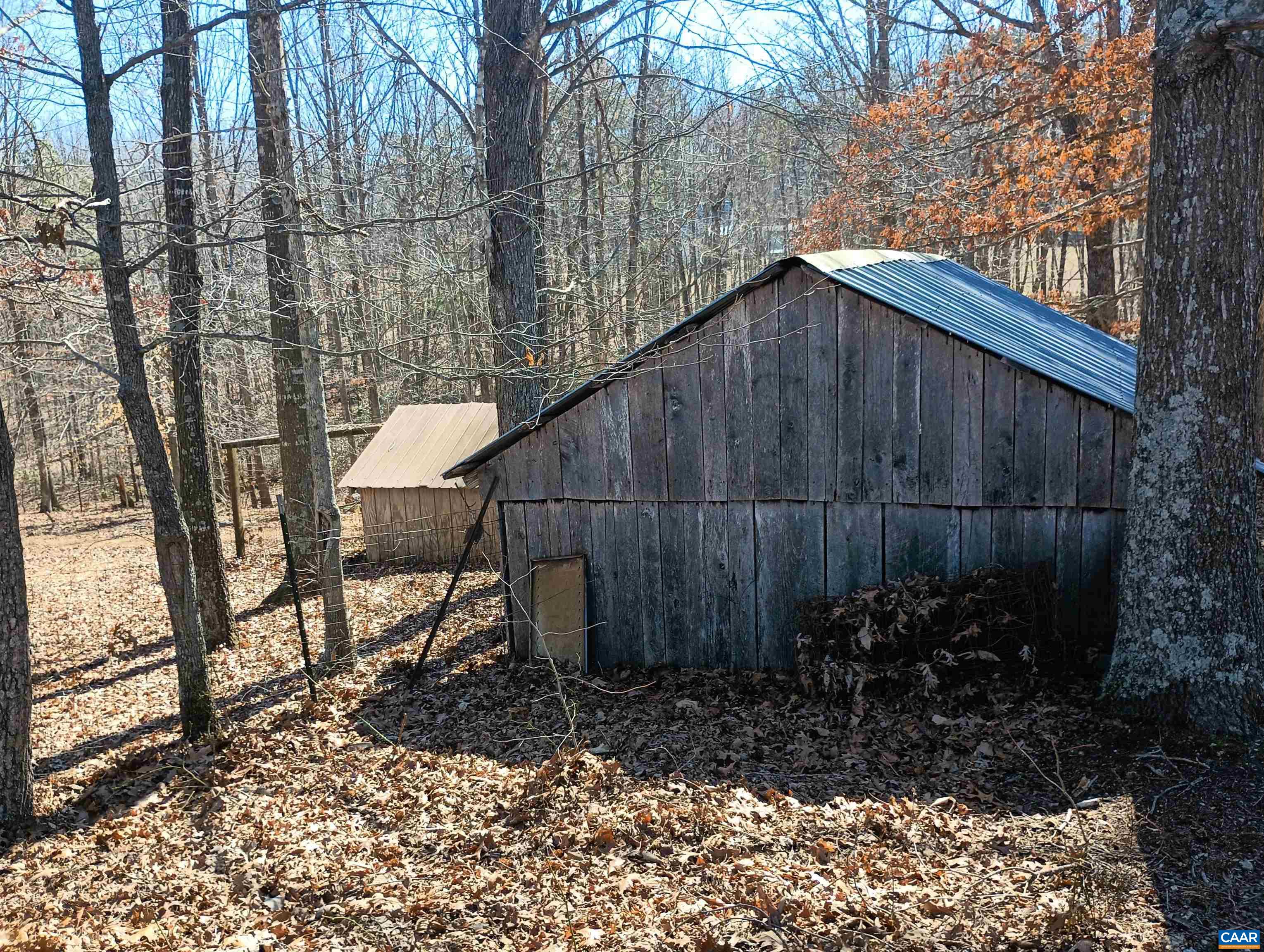 3901 MIDLAND RD