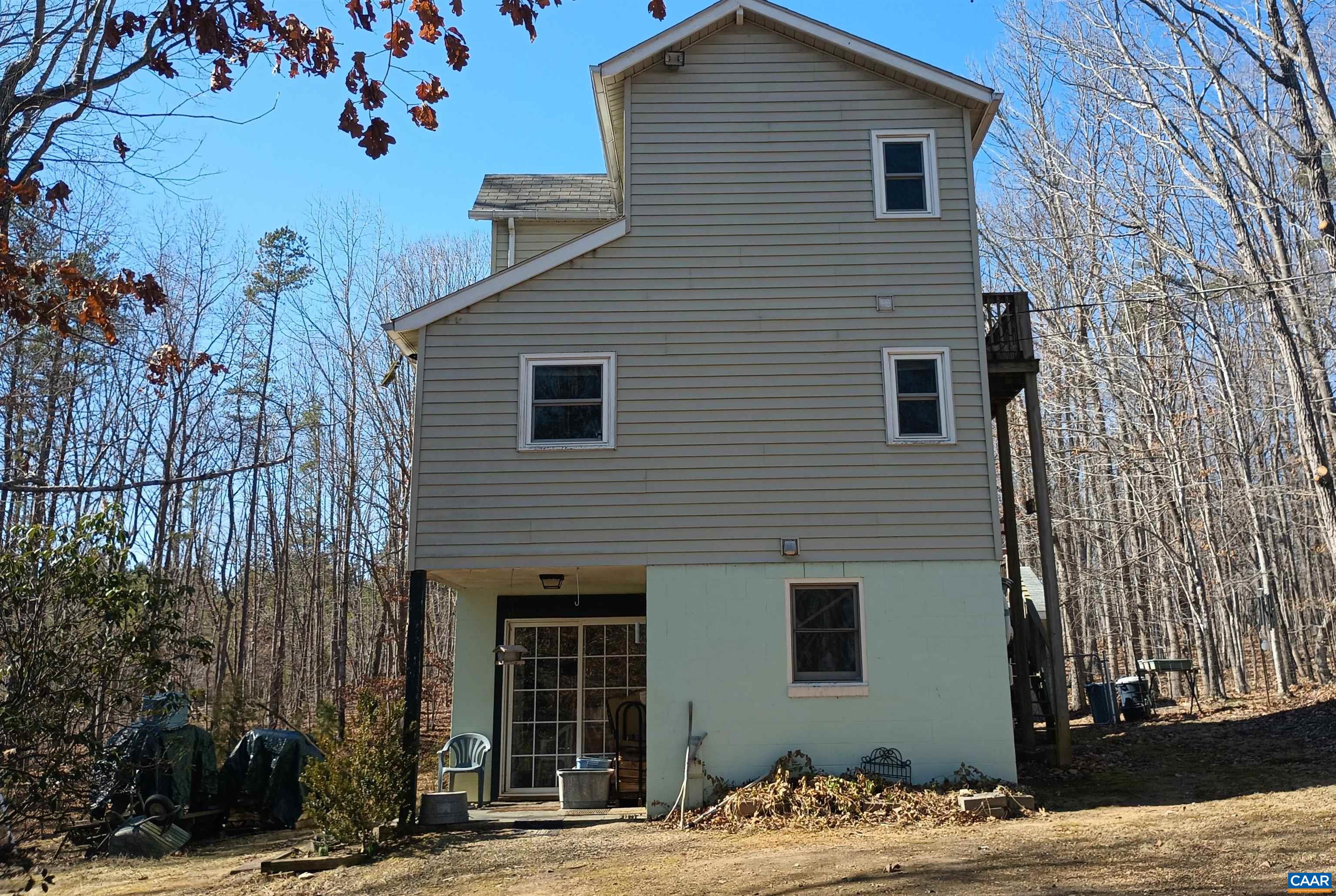 3901 MIDLAND RD