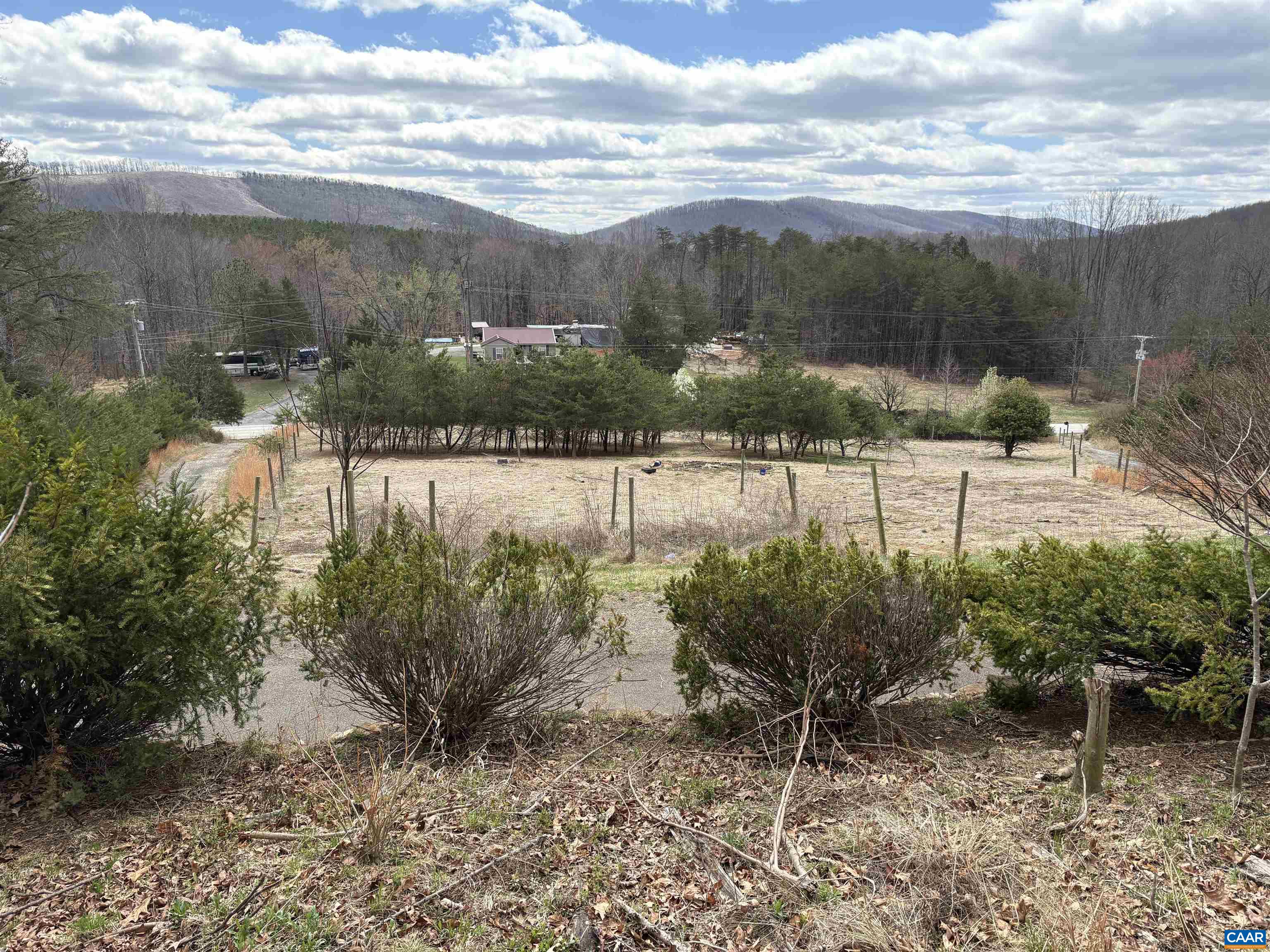 9450 JAMES RIVER RD