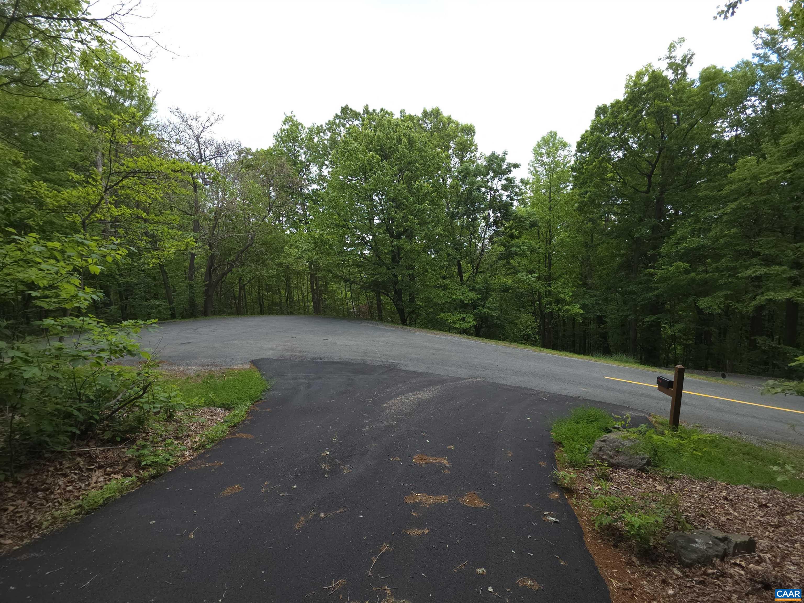 749 FAR KNOB CLIMB
