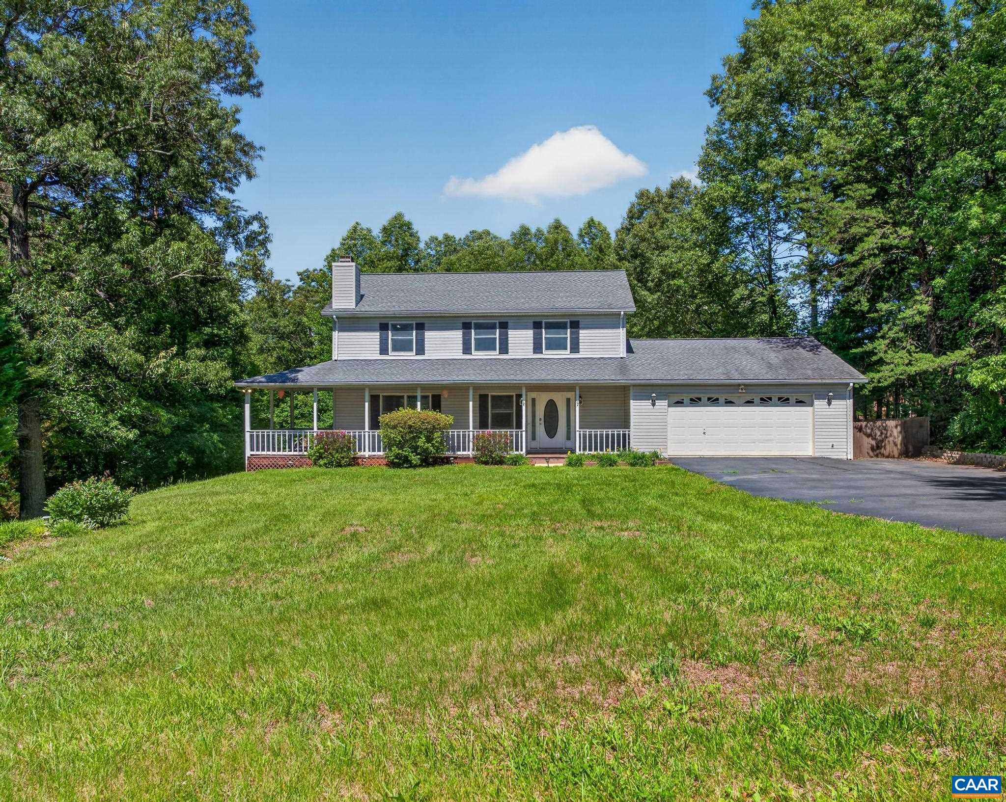 504 DEER DR