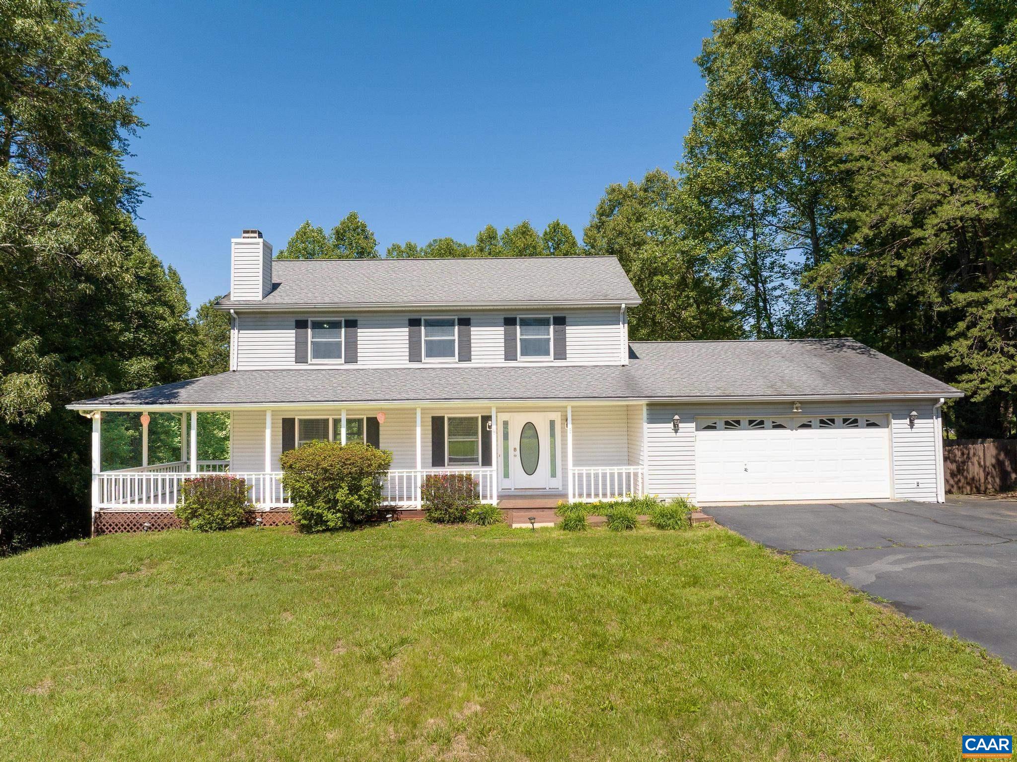 504 DEER DR