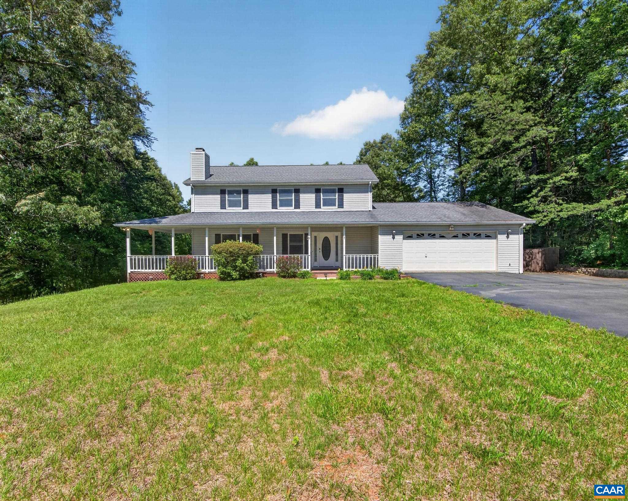 504 DEER DR