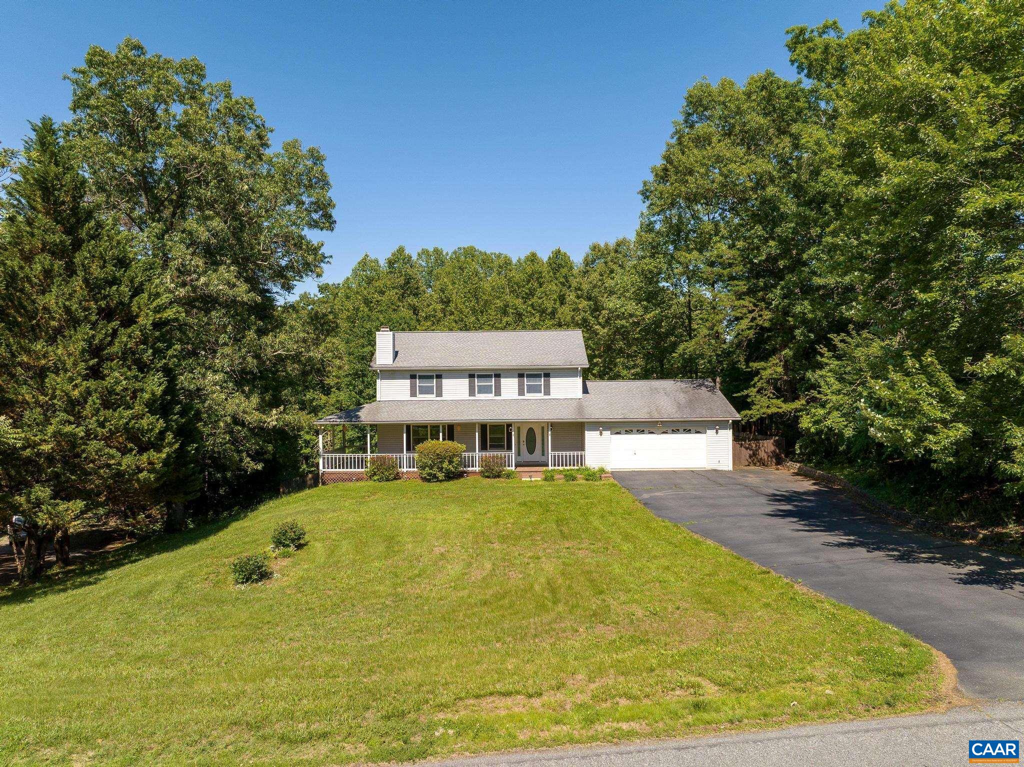 504 DEER DR