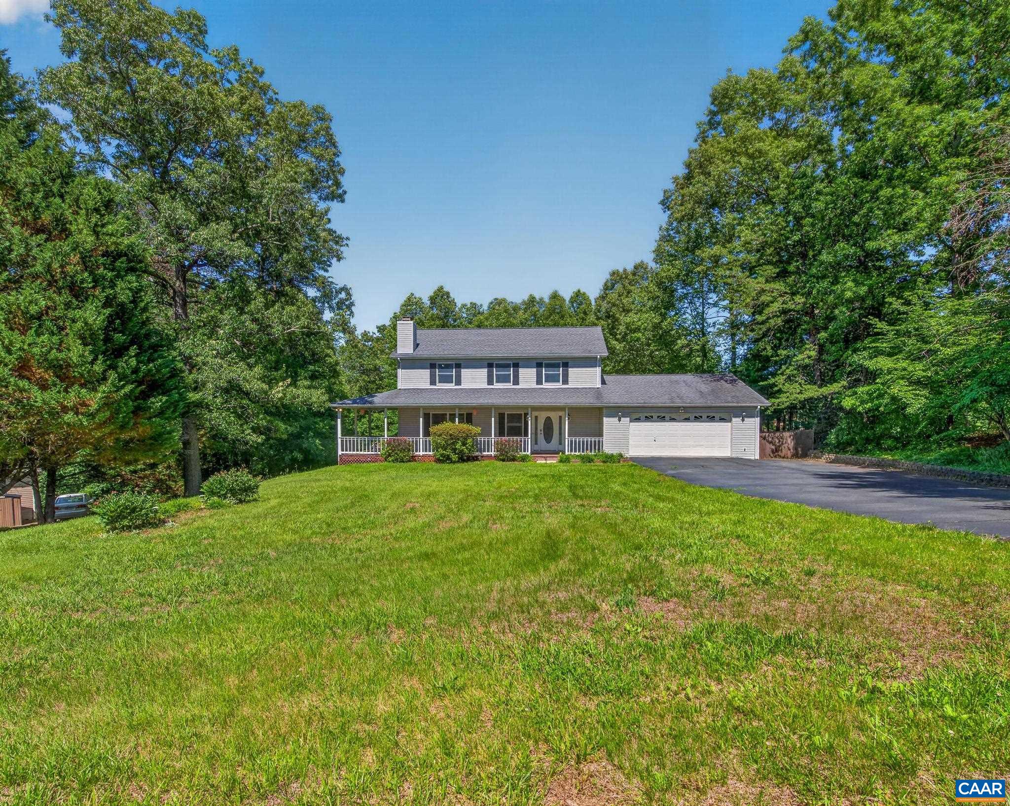 504 DEER DR