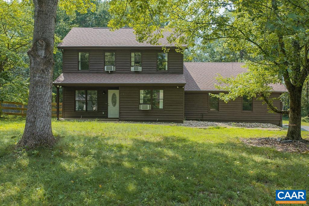 29 MONISH DR