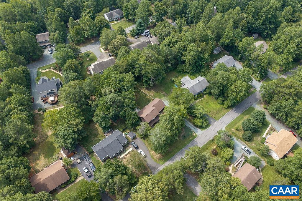 29 MONISH DR