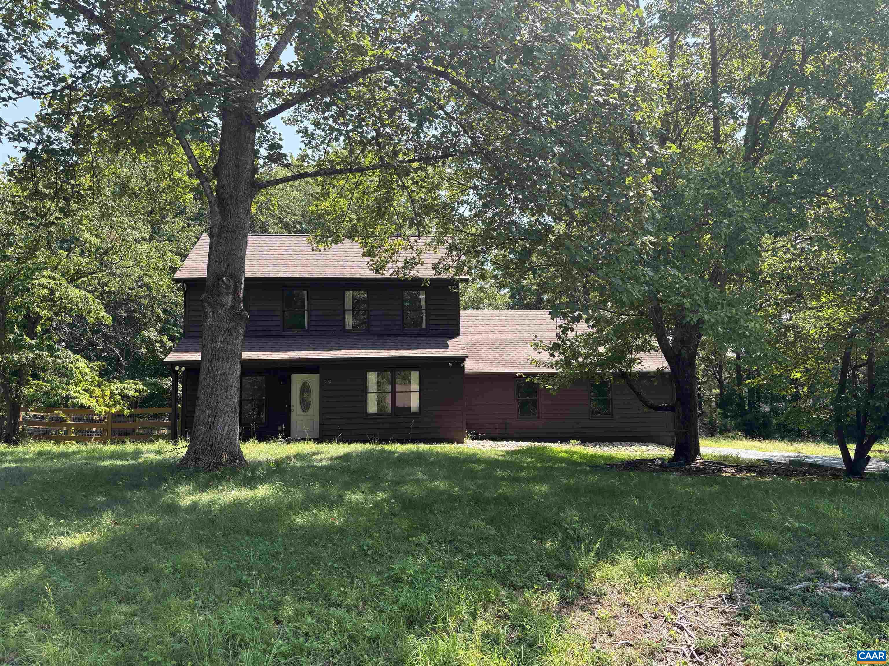 29 MONISH DR