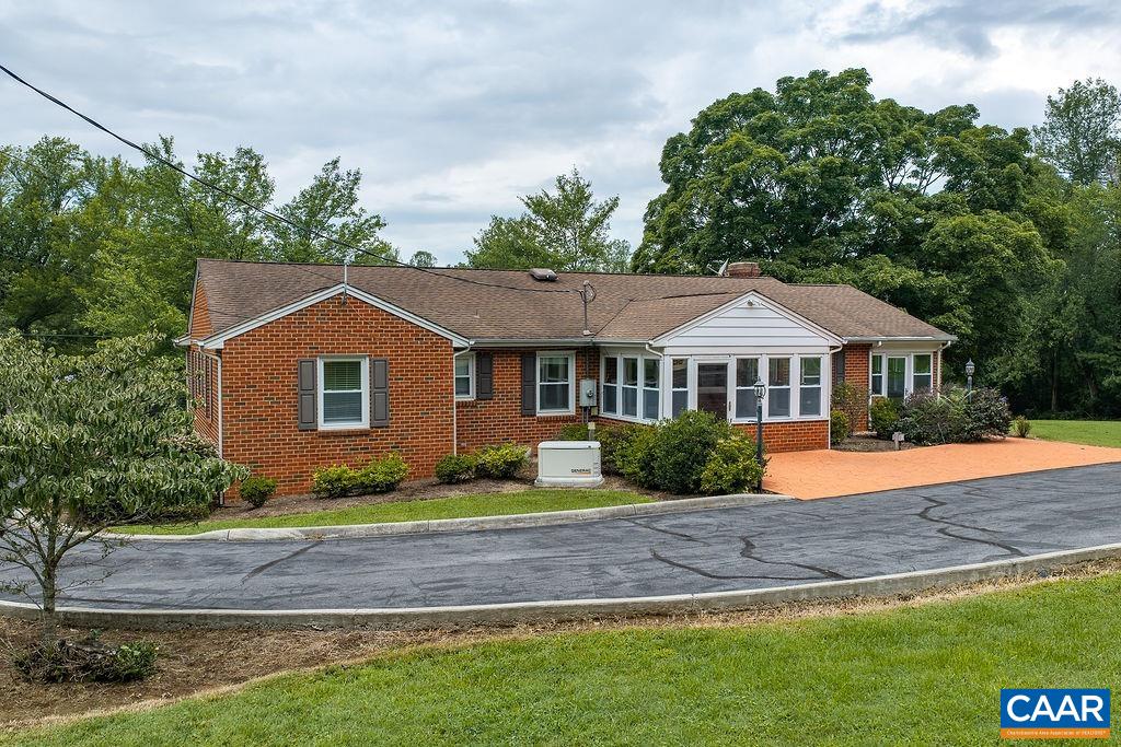 134 HIGH PEAK LN