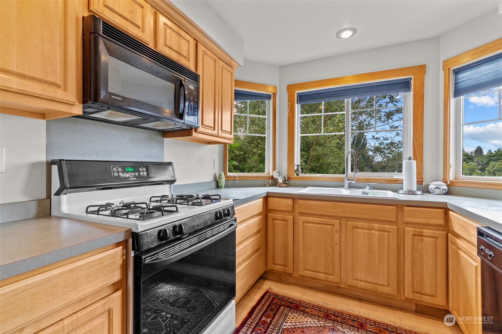 6722 Rainier Avenue S #F