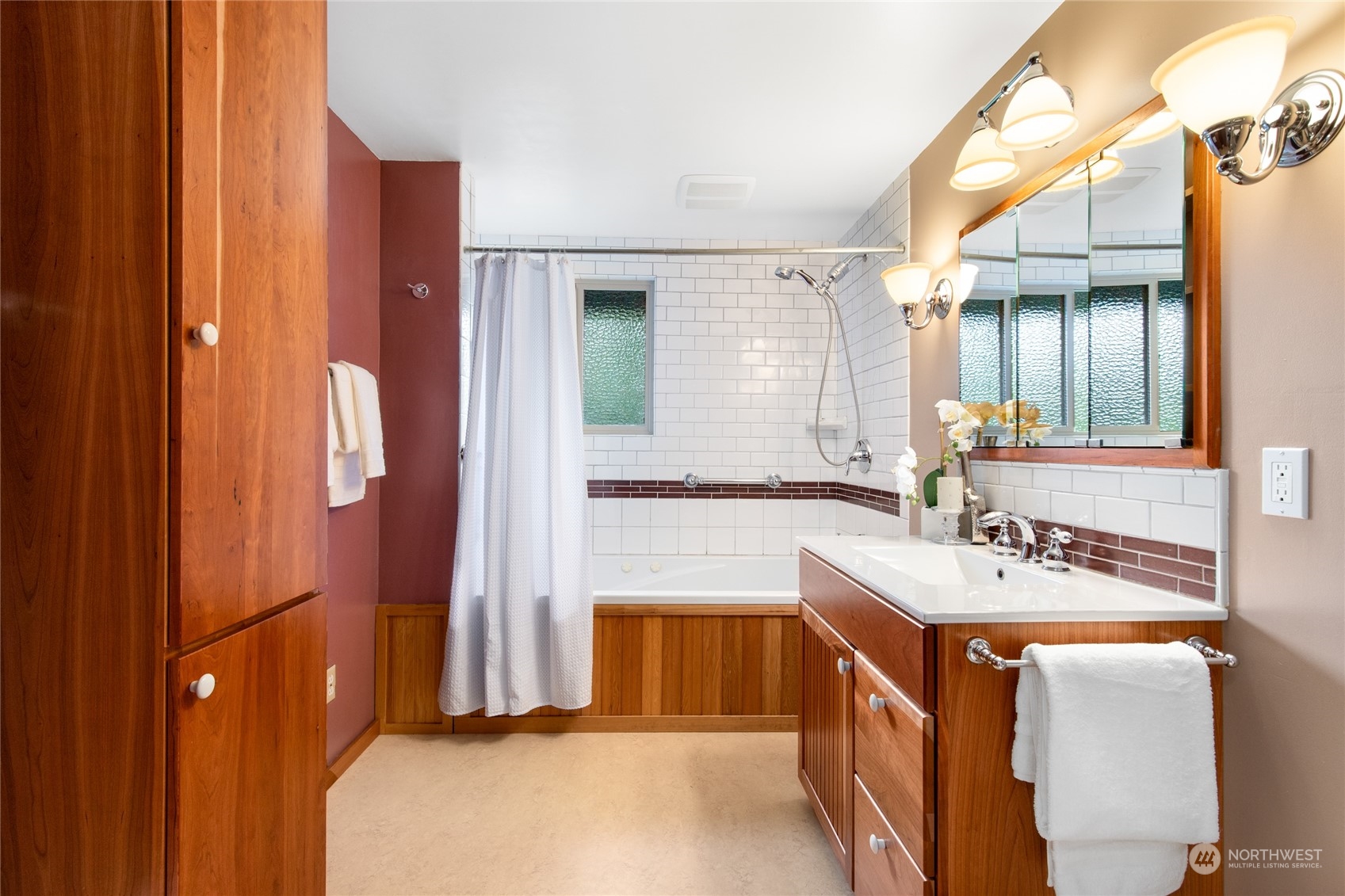 1800 NE 172nd Street