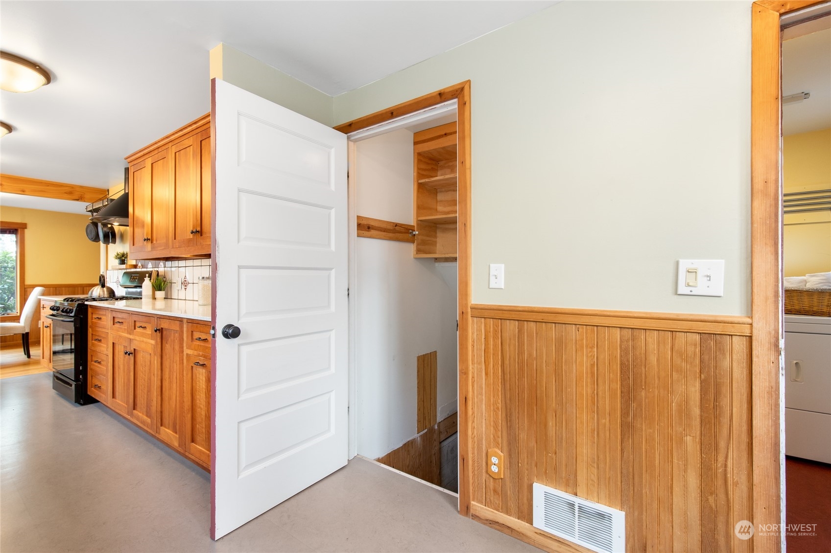 1800 NE 172nd Street