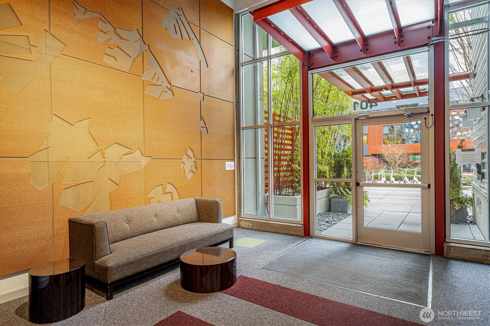 401 9th Avenue N Unit: 505