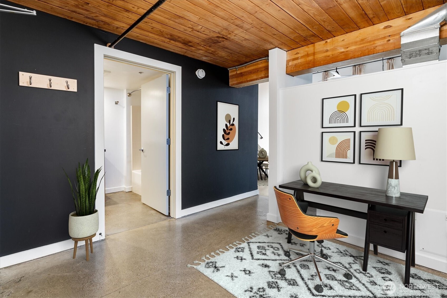 401 9th Avenue N Unit: 505