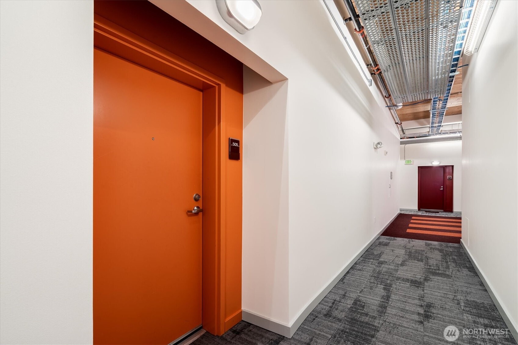 401 9th Avenue N Unit: 505