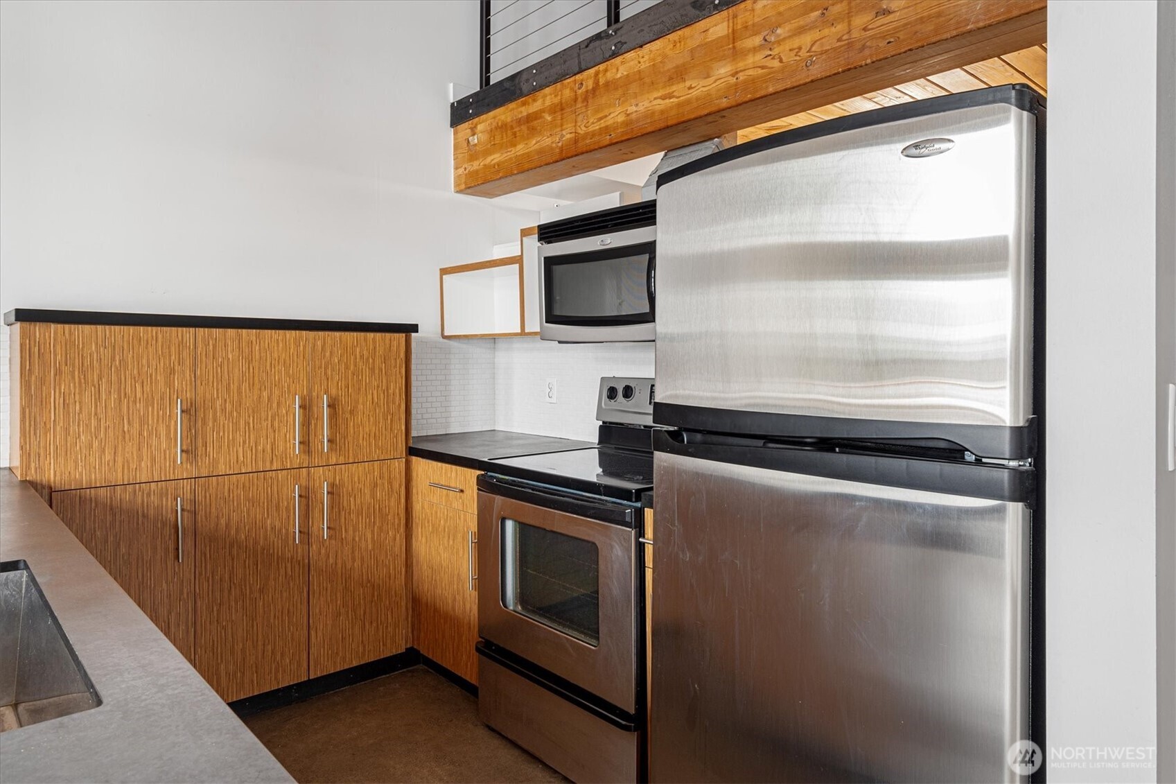 401 9th Avenue N Unit: 505