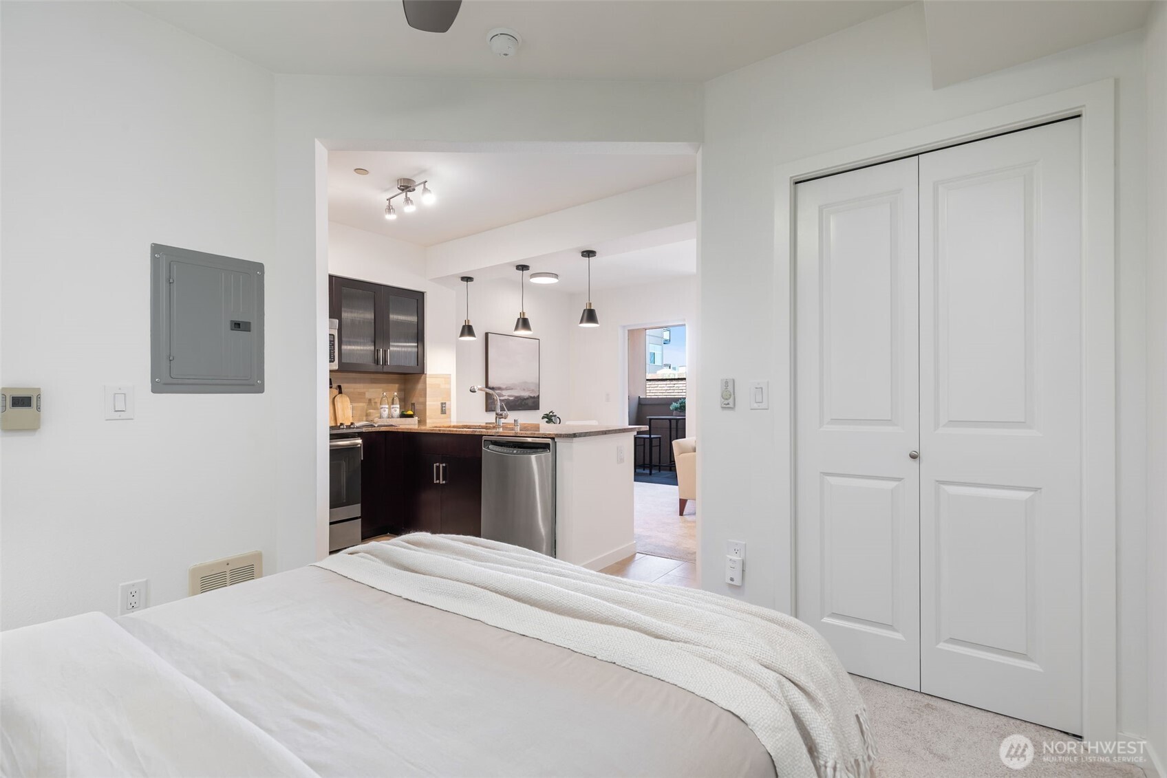 5450 Leary Avenue NW Unit: 443