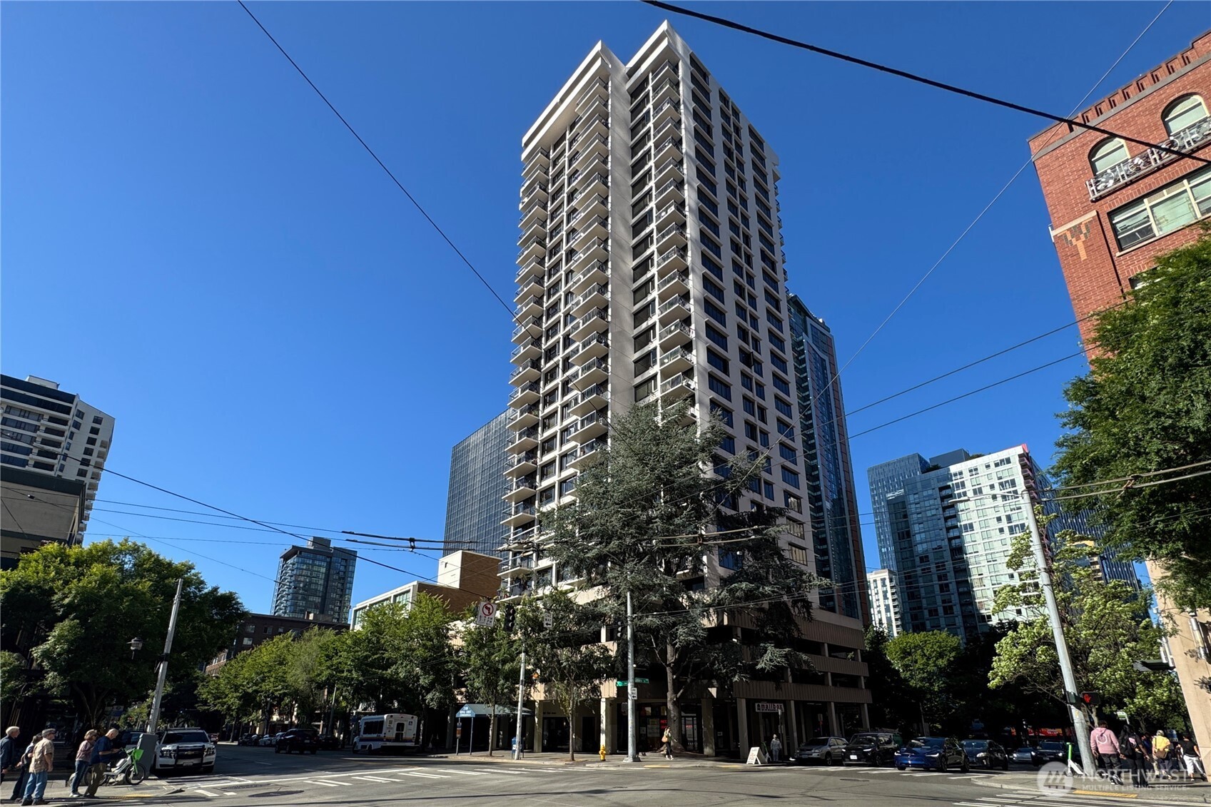 2100 3rd Avenue Unit: 1604