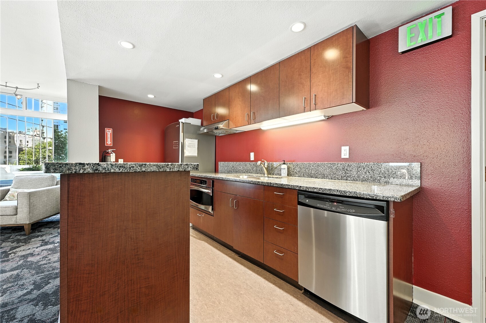 2100 3rd Avenue Unit: 1604