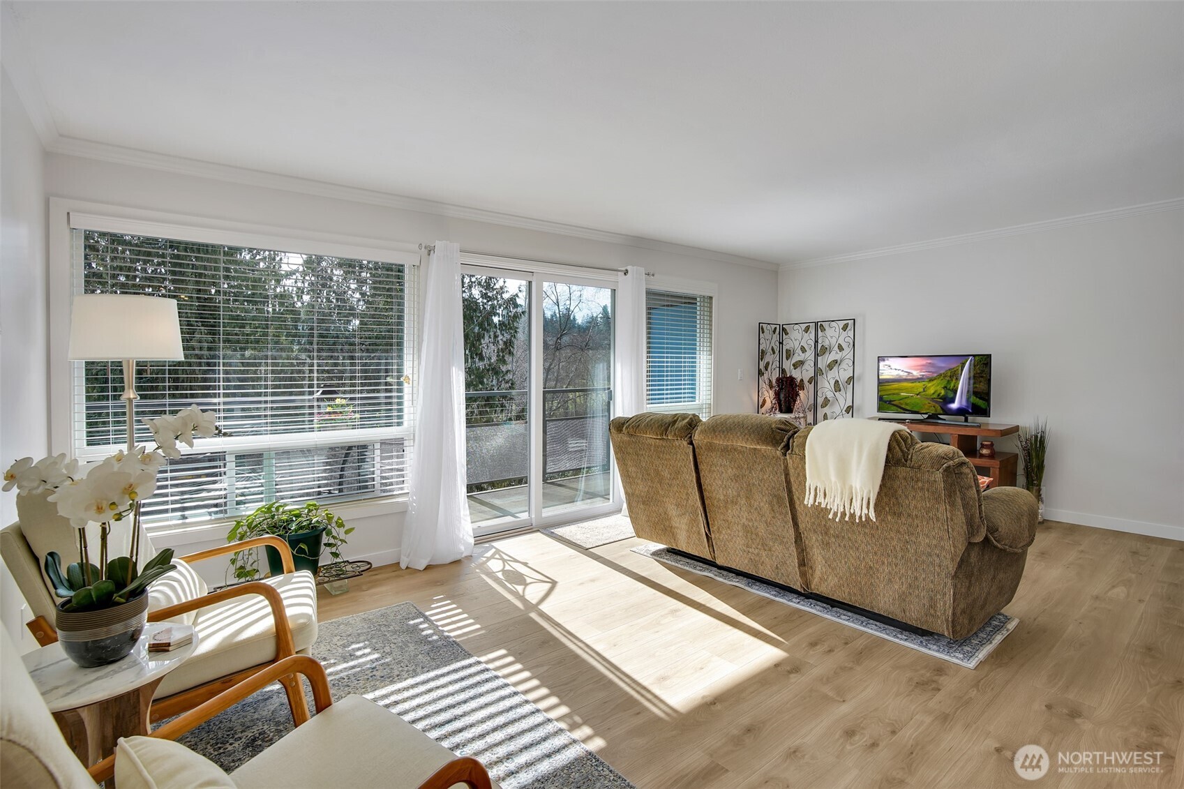 550 Elm Way Unit: 408