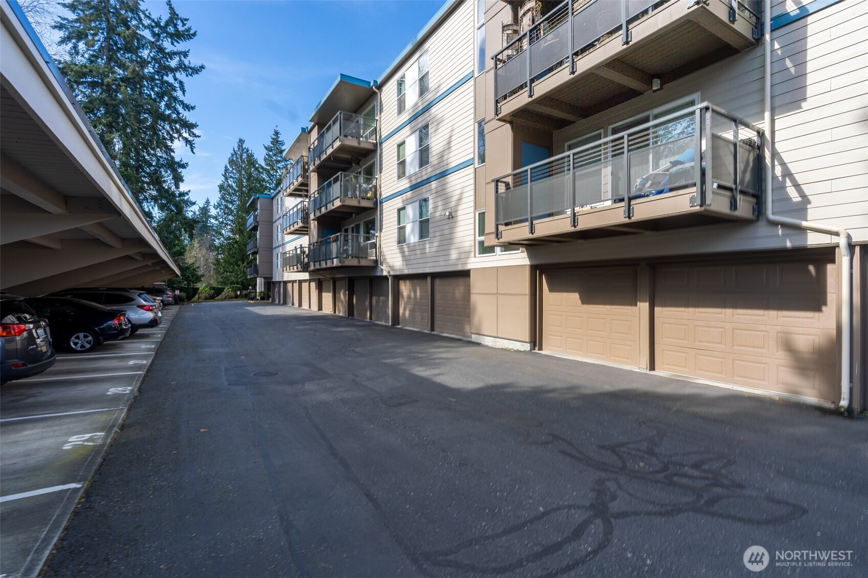 550 Elm Way Unit: 408