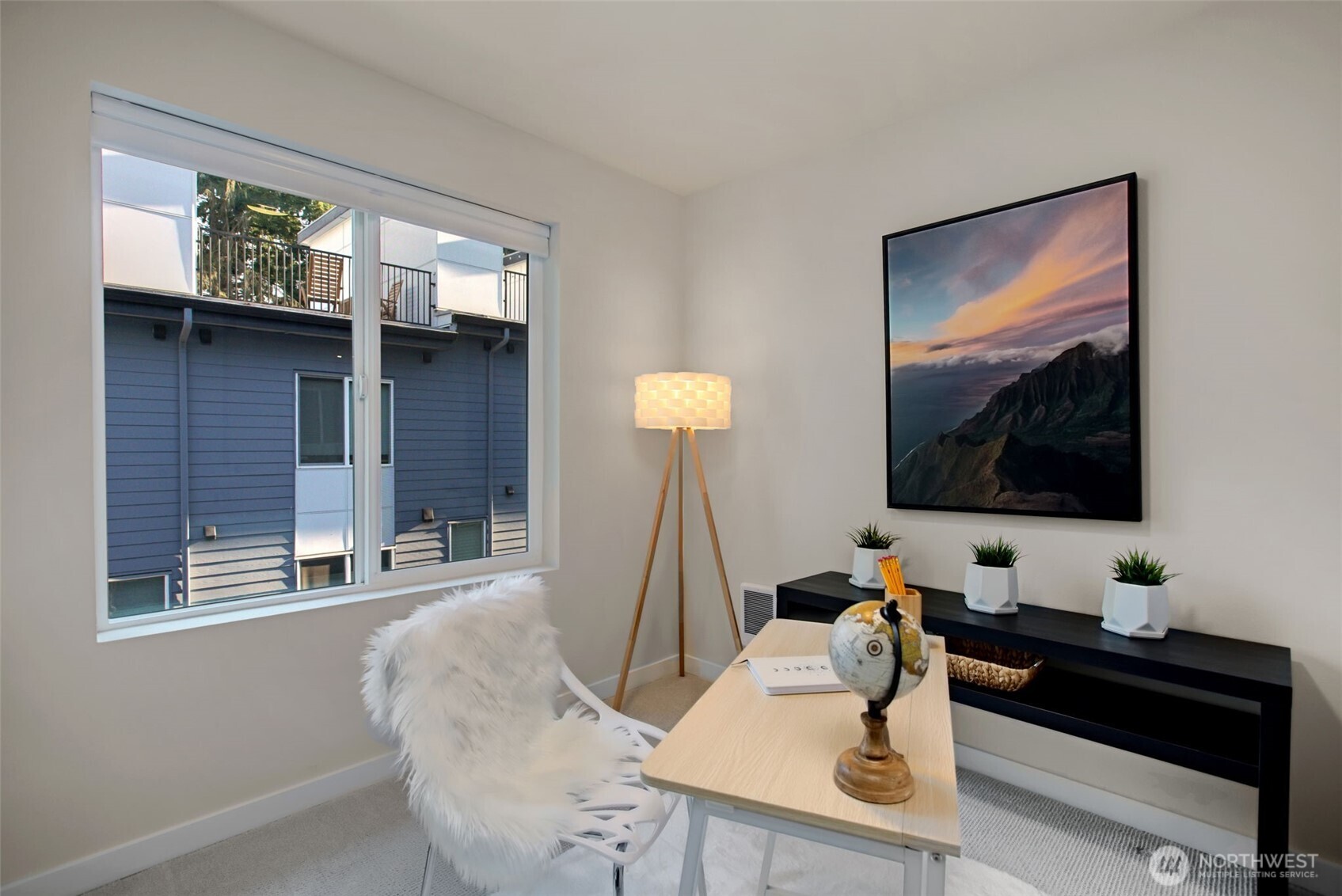 2150 N 147th Street Unit: E