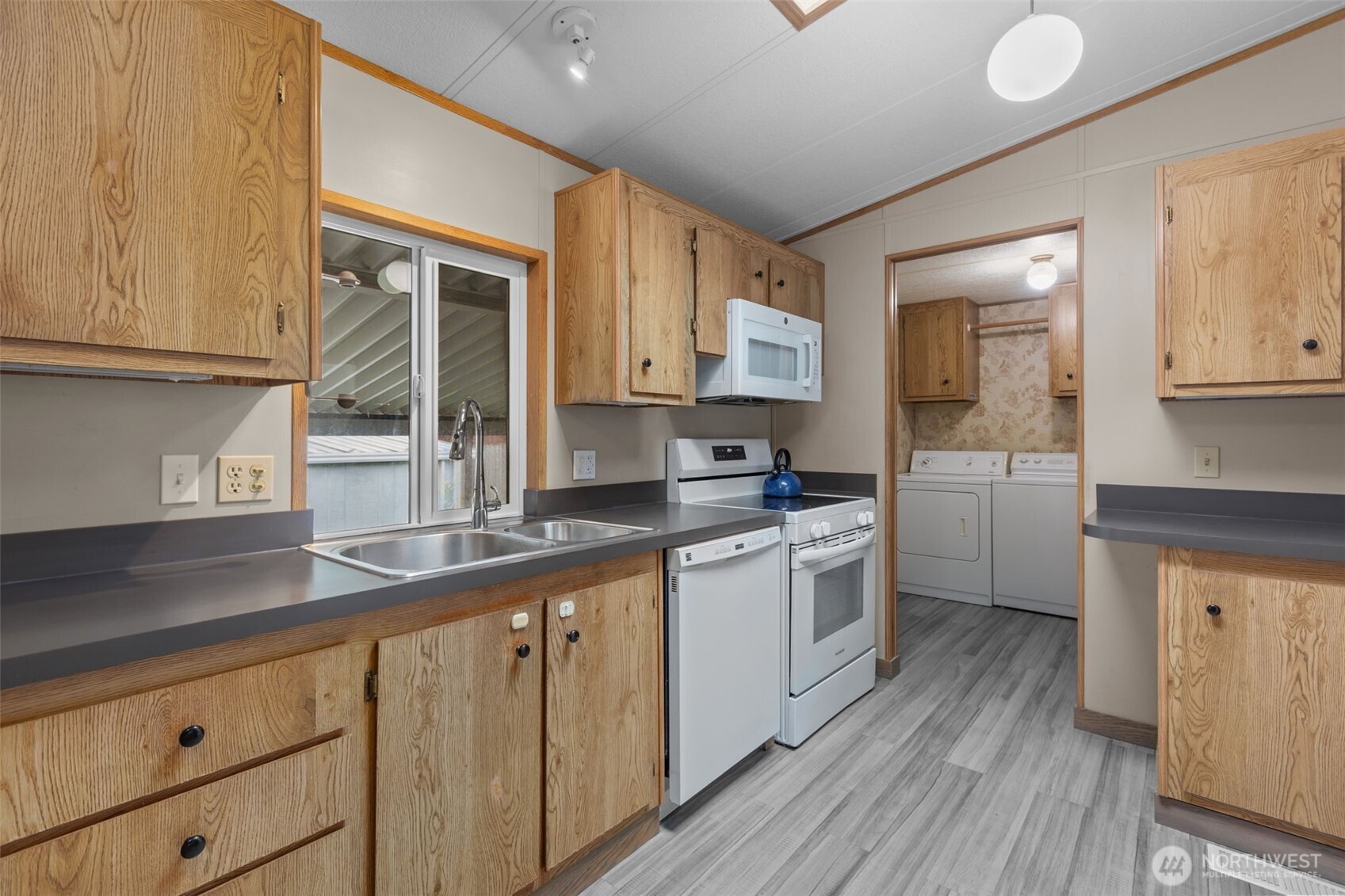 5810 Fleming Street Unit: 82