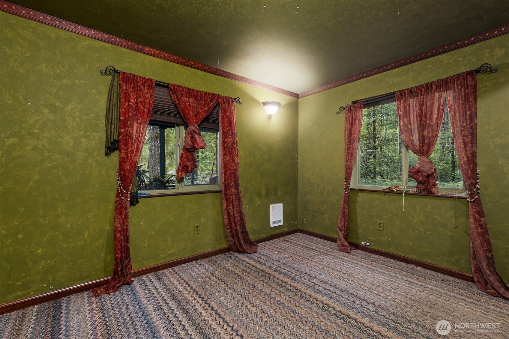 832 N Lake Cushman Road