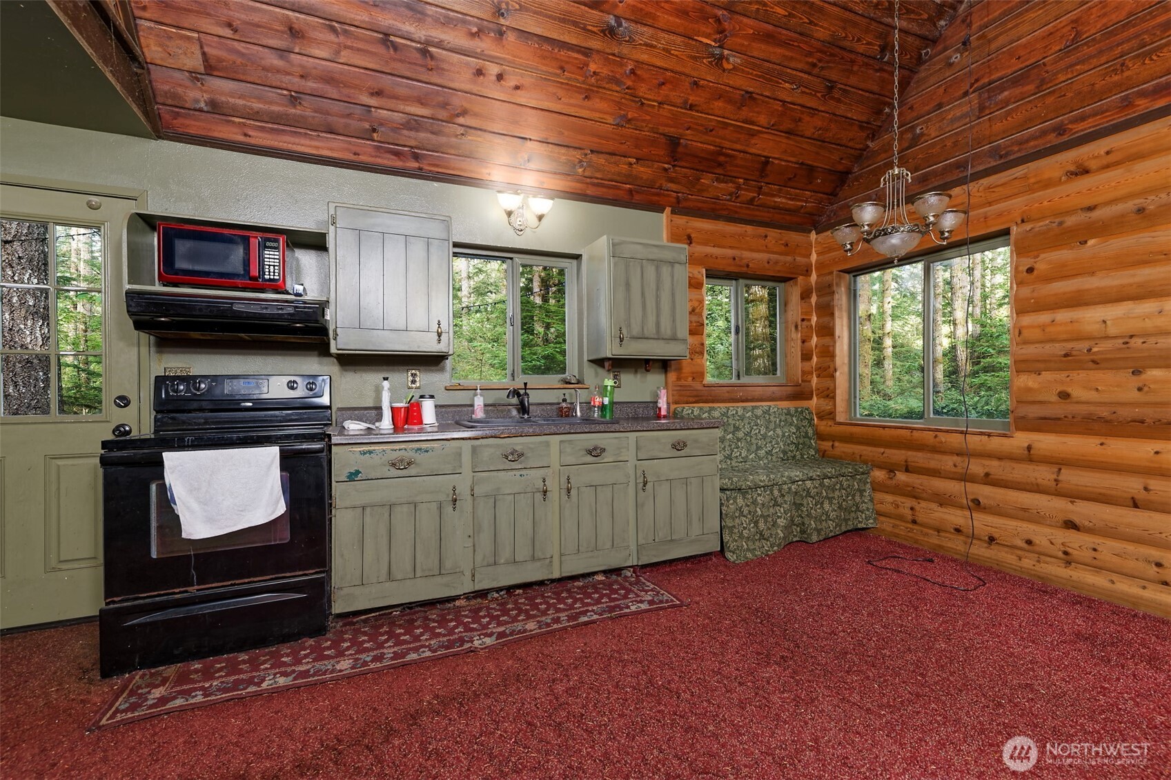 832 N Lake Cushman Road