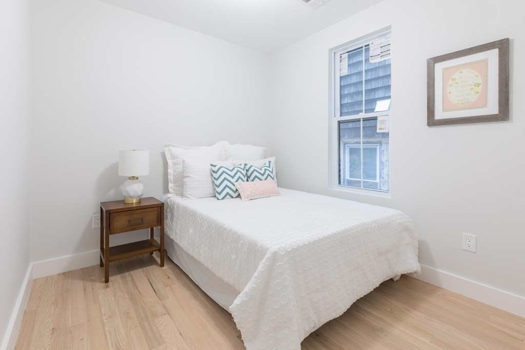 218 Brooks # 2