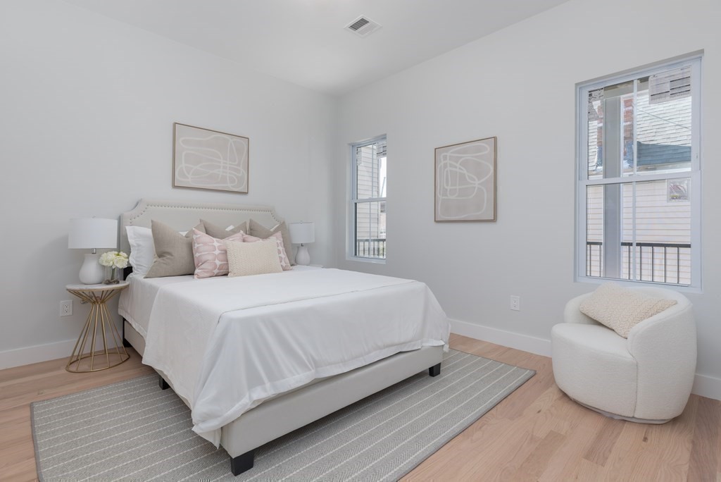 218 Brooks # 2