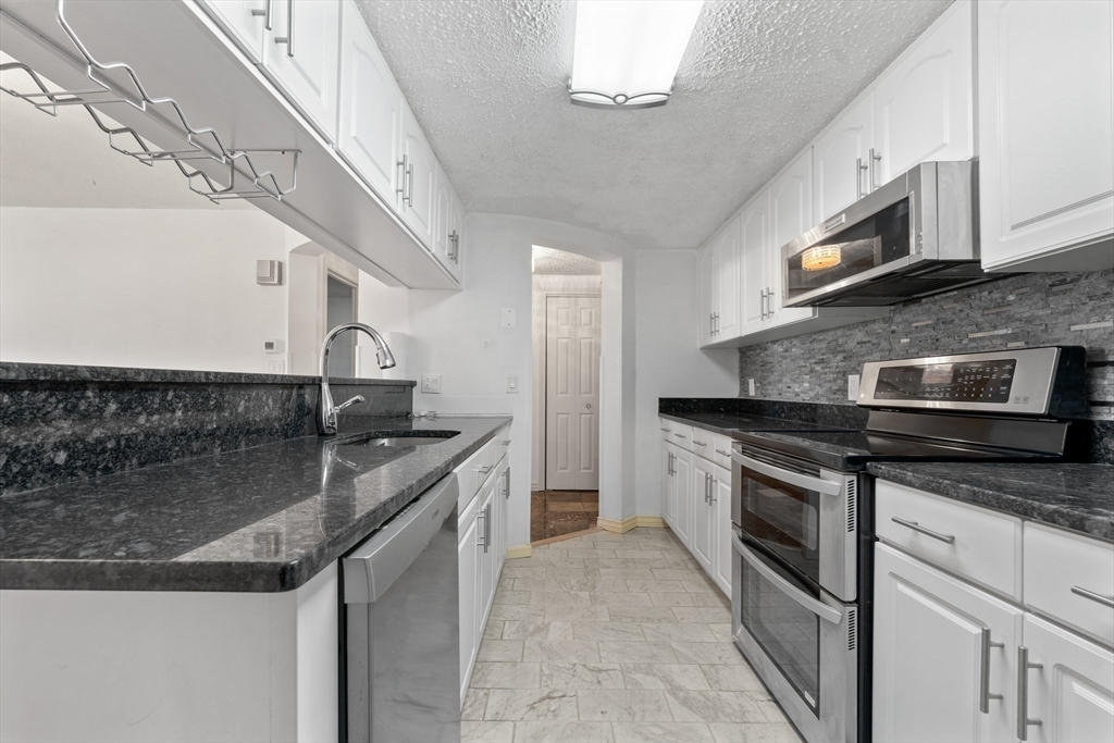 165 Cottage St # 708