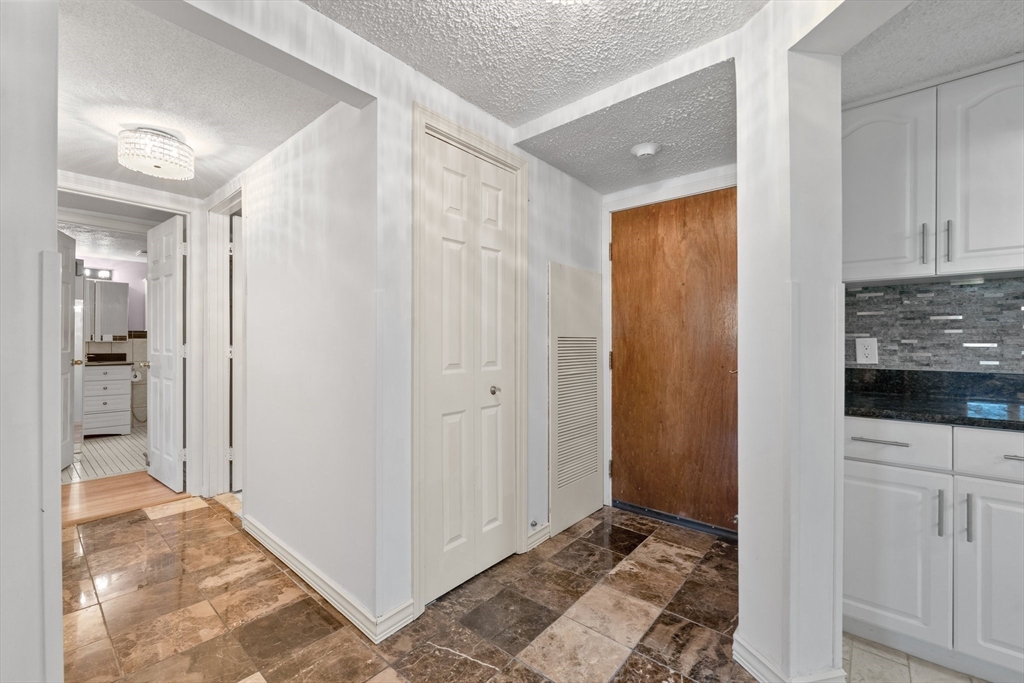 165 Cottage St # 708