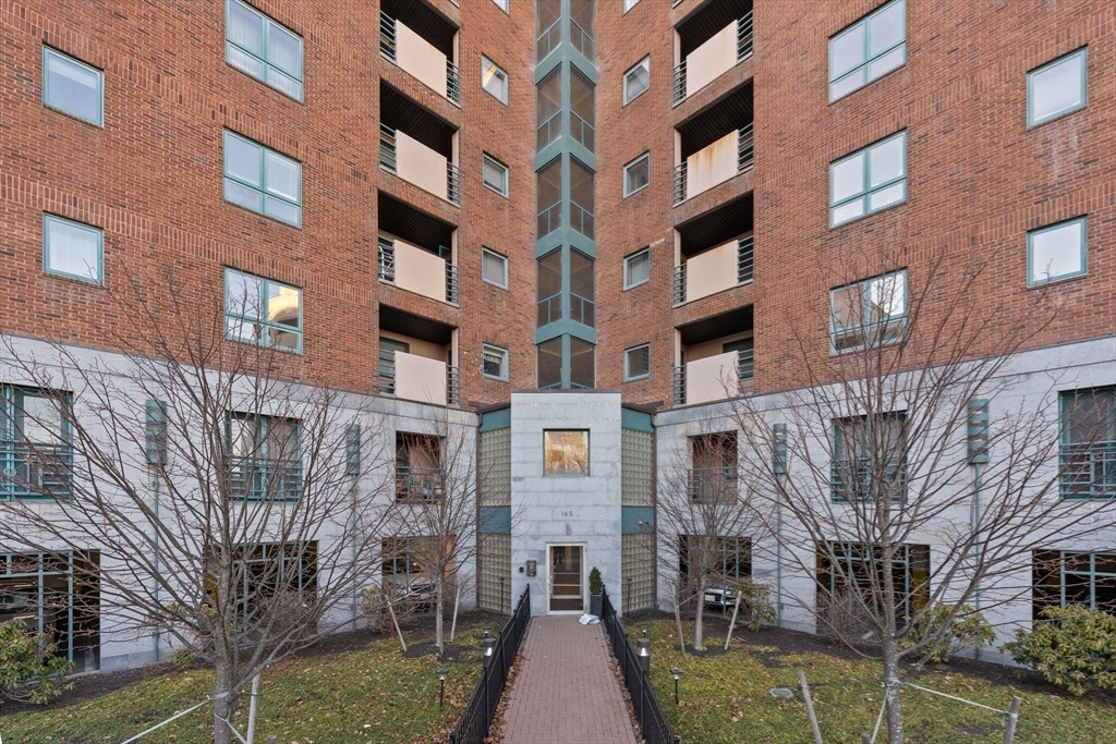 165 Cottage St # 708