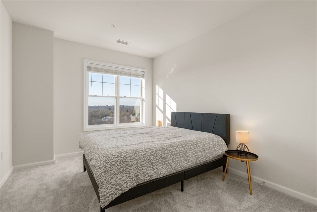 4 Stratton Dr. # 308